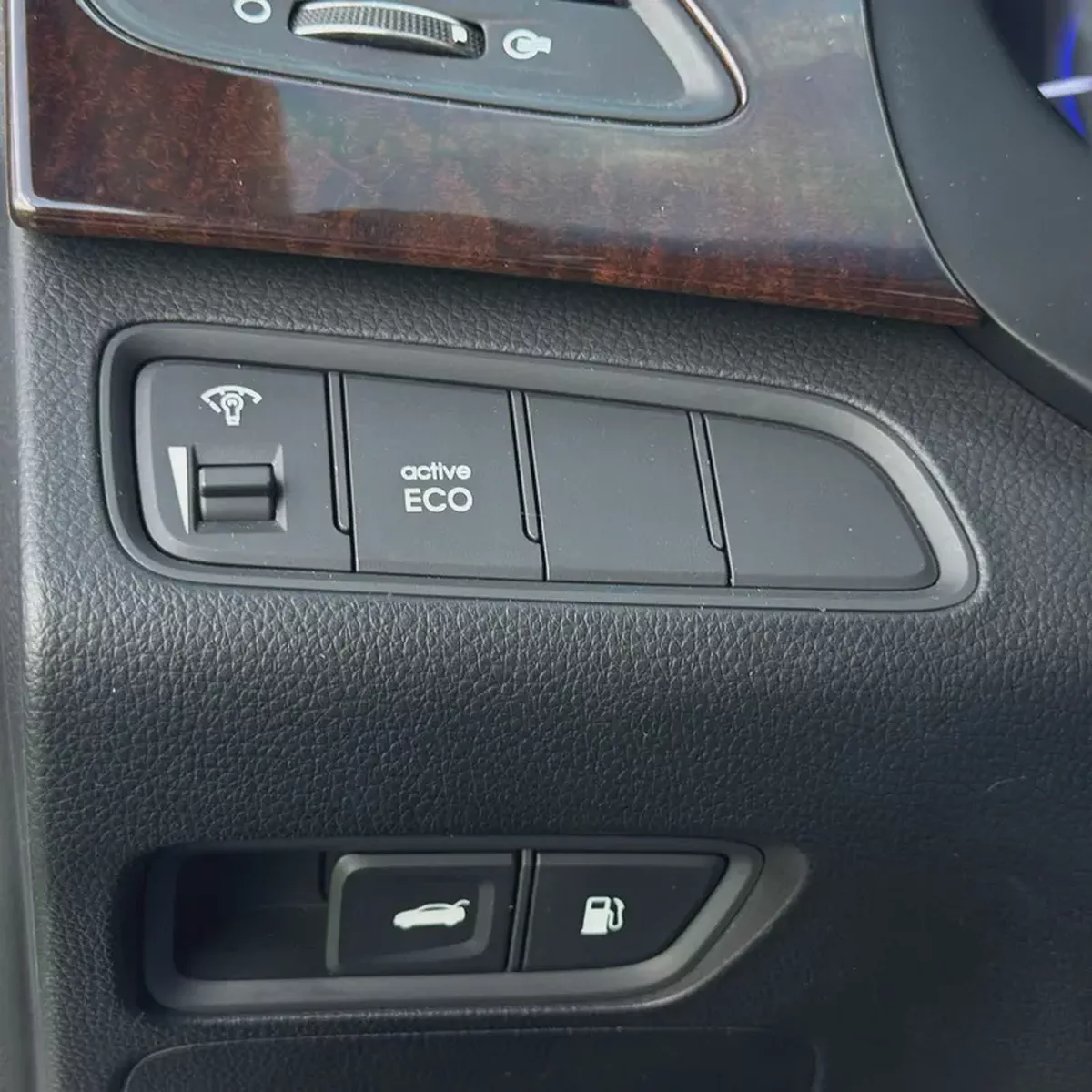 2012 Hyundai Azera GLS - Korean Specs - Pristine Condition-9-9