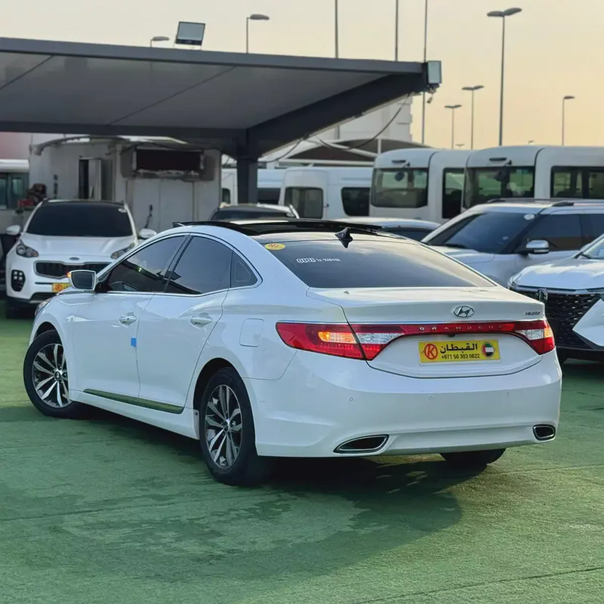 2012 Hyundai Azera GLS - Korean Specs - Pristine Condition-4-4
