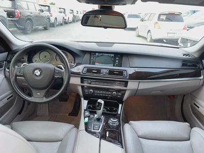 BMW 5-Series 550i 2011 - Japanese Specs-14
