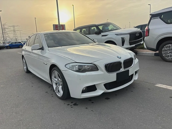 BMW 5-Series 550i 2011 - Japanese Specs