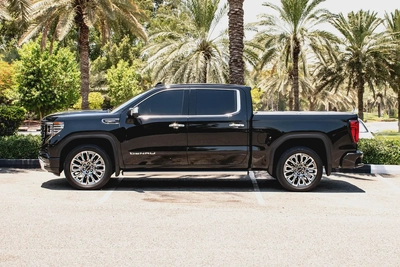 2026 GMC Sierra Denali Ultimate-3
