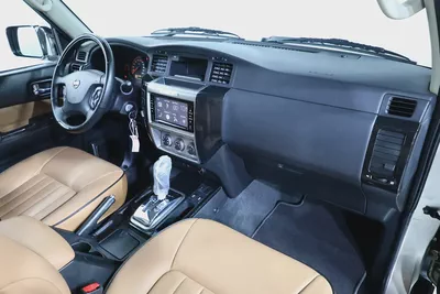 Nissan Patrol Super Safari 2022 GCC Specs-76000KM-PRISTINE CONDITION-15