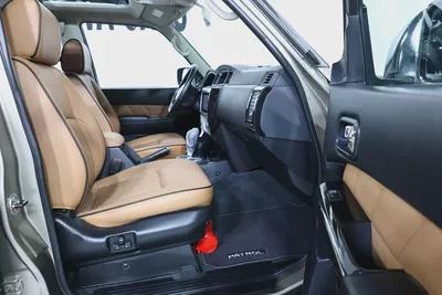 Nissan Patrol Super Safari 2022 GCC Specs-76000KM-PRISTINE CONDITION-16