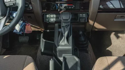 2026 Toyota Land Cruiser LC76 4.0L AT Petrol With Radar-Saudi Specs-16