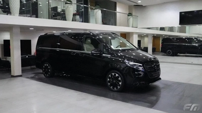New Mercedes Benz V300 2025-5