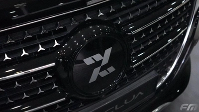 New Mercedes Benz V300 2025-13