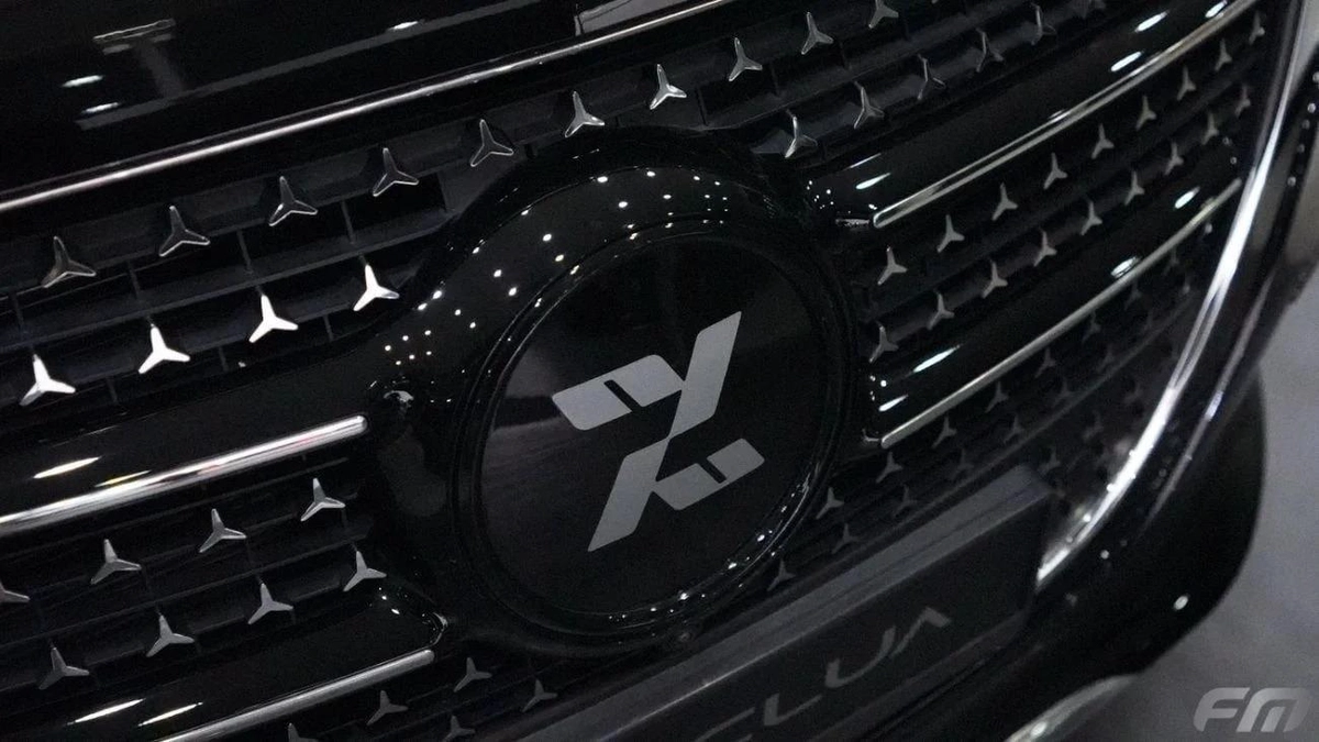 New Mercedes Benz V300 2025-13-13