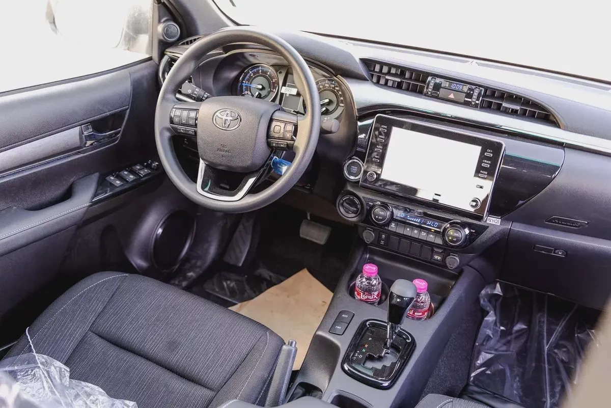 2026 Toyota Hilux Adventure 2.8dsl GCC Specs - Brand New-5-5