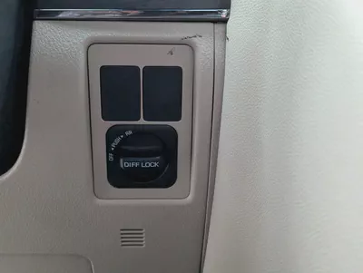 Toyota Land Cruiser GXR TOP 2015 Facelifted 2025 With Interior and Exterior - GCC Specs --10