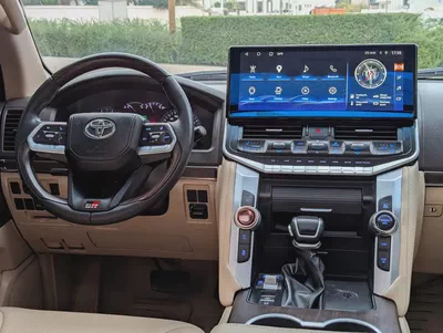 Toyota Land Cruiser GXR TOP 2015 Facelifted 2025 With Interior and Exterior - GCC Specs --12
