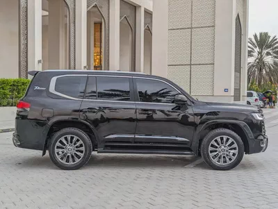 Toyota Land Cruiser GXR TOP 2015 Facelifted 2025 With Interior and Exterior - GCC Specs --17
