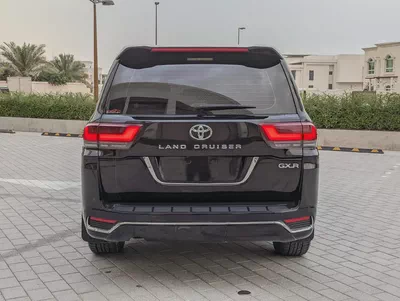 Toyota Land Cruiser GXR TOP 2015 Facelifted 2025 With Interior and Exterior - GCC Specs --18