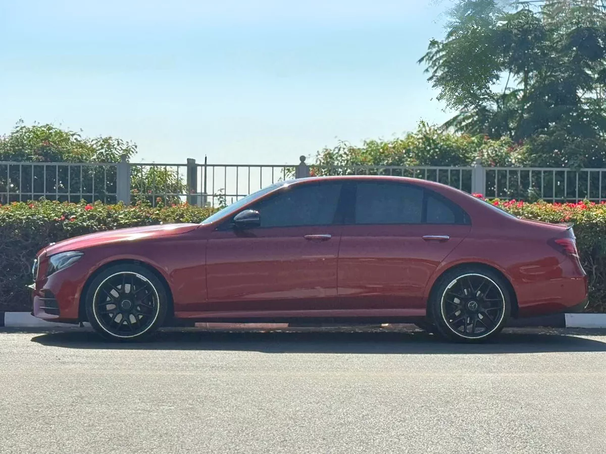 MERCEDES BENZ E200 | GCC SPECS | YEAR: 2017 | FULL OPTION-6-6