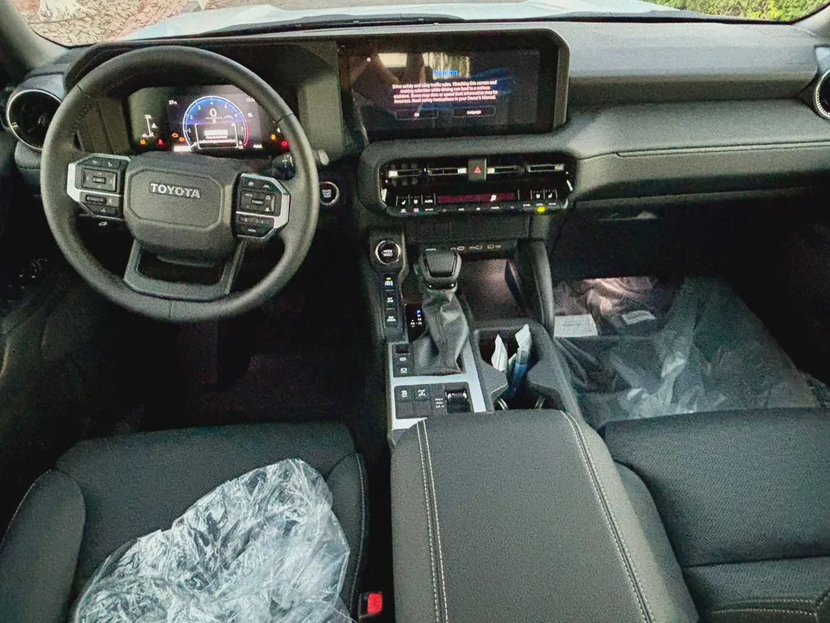 2026 Toyota Prado 2.4L Turbo with Radar – All-Rounder L1 | Brand New | GCC Specs-14-14