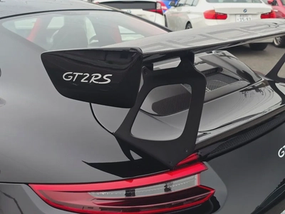 Porsche 911 GT2 RS 2019 - Japanese Specs - Pristine Condition-5