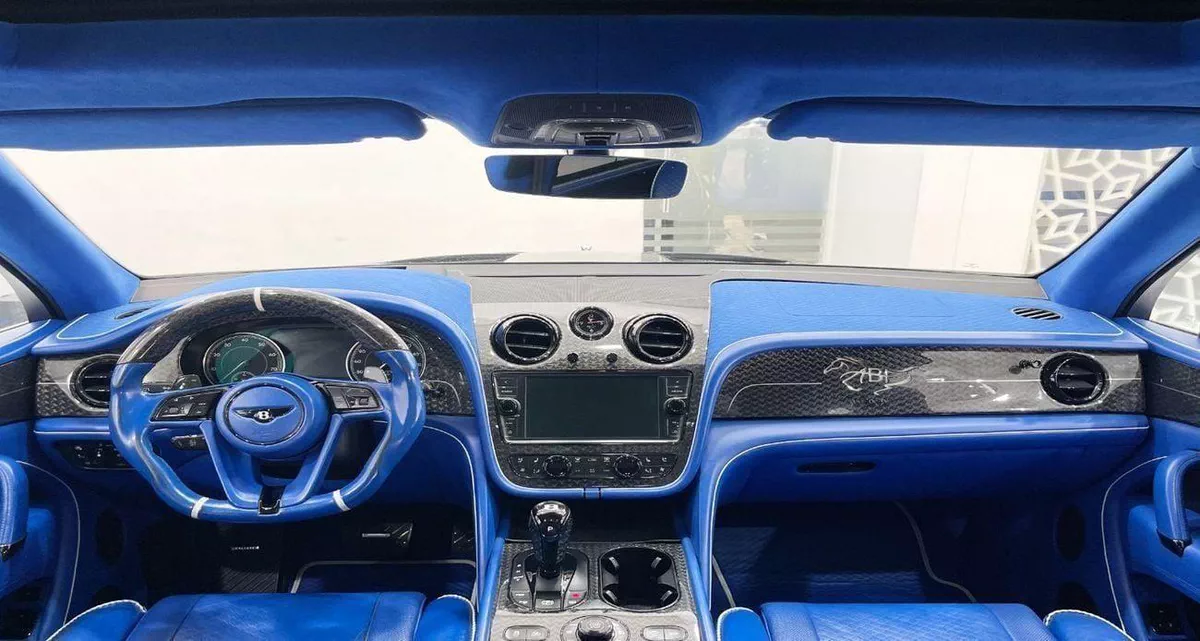 Bentley Bentayga Bentayga 4.0T Mansory,  W12 4WD, 600bhp,-8-0