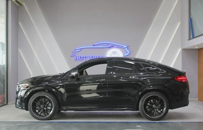Brand New Mercedes-Benz GLE 53 AMG Coupe 2025 - Luxury Performance-5
