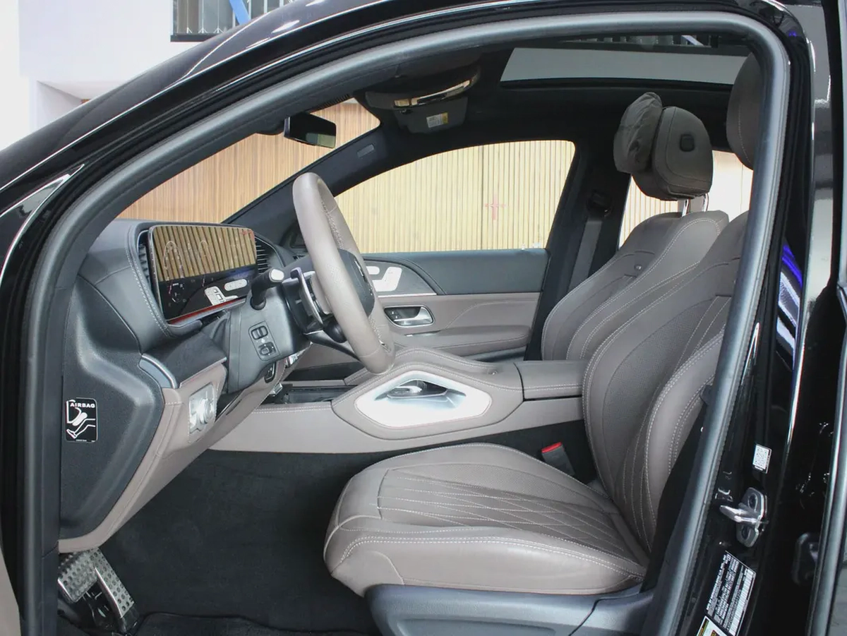 Brand New Mercedes-Benz GLE 53 AMG Coupe 2025 - Luxury Performance-14-14