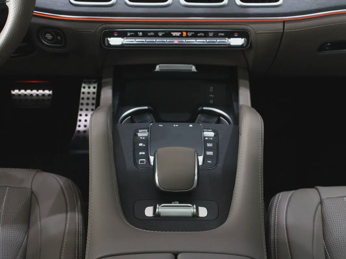 Brand New Mercedes-Benz GLE 53 AMG Coupe 2025 - Luxury Performance-15-15
