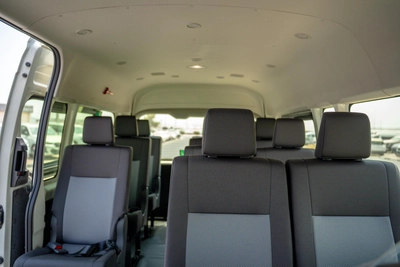TOYOTA HIACE 2.8L 2025-10
