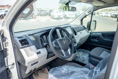 TOYOTA HIACE 2.8L 2025-19