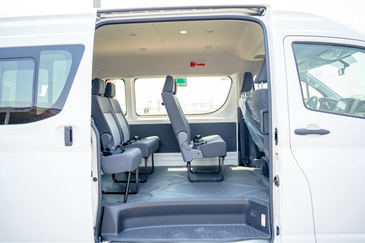 TOYOTA HIACE 2.8L 2025-1-1