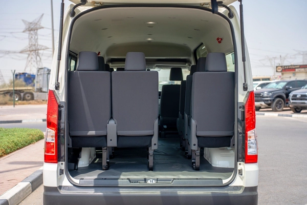 TOYOTA HIACE 2.8L 2025