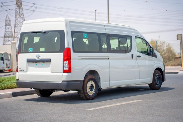 TOYOTA HIACE 2.8L 2025