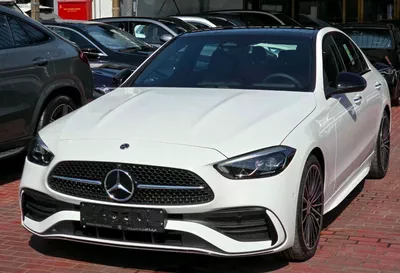 Mercedes Benz C200  Under Agency Warranty 2026 GCC-3