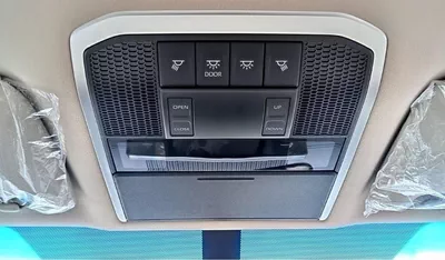 Toyota Land Cruiser GXR Toyota Land Cruiser 300 SERIES 4.0L  4WD 5 DOOR-17