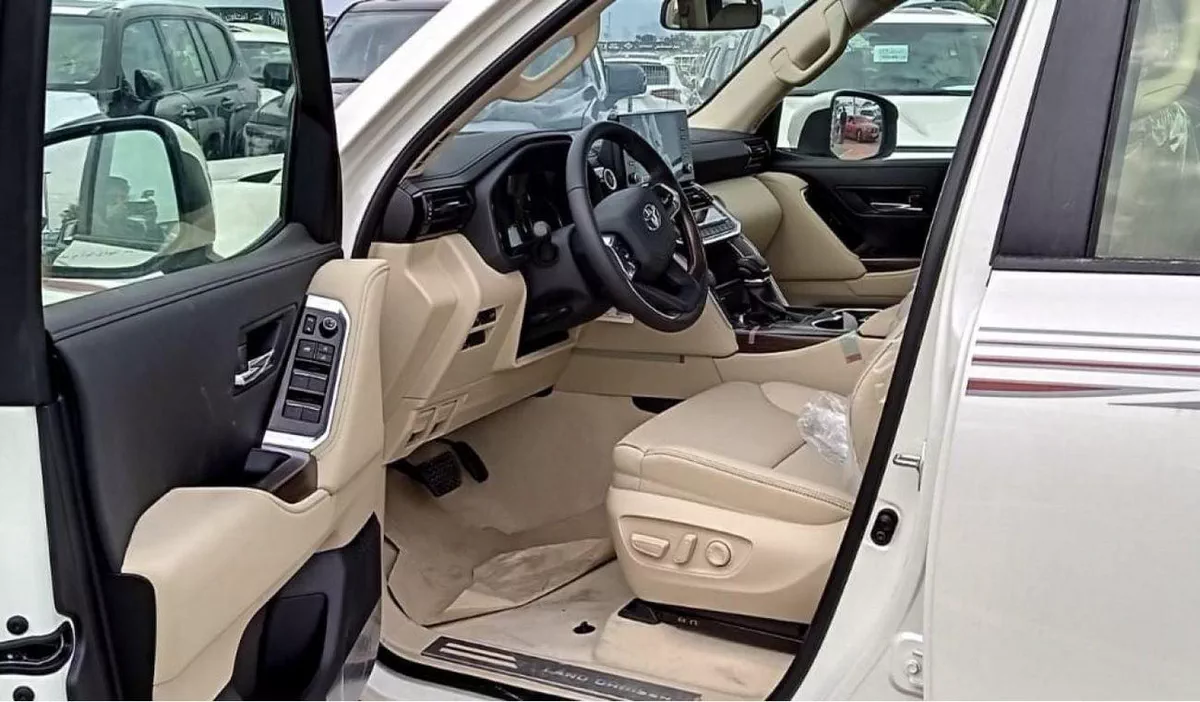 Toyota Land Cruiser GXR Toyota Land Cruiser 300 SERIES 4.0L  4WD 5 DOOR-9-0
