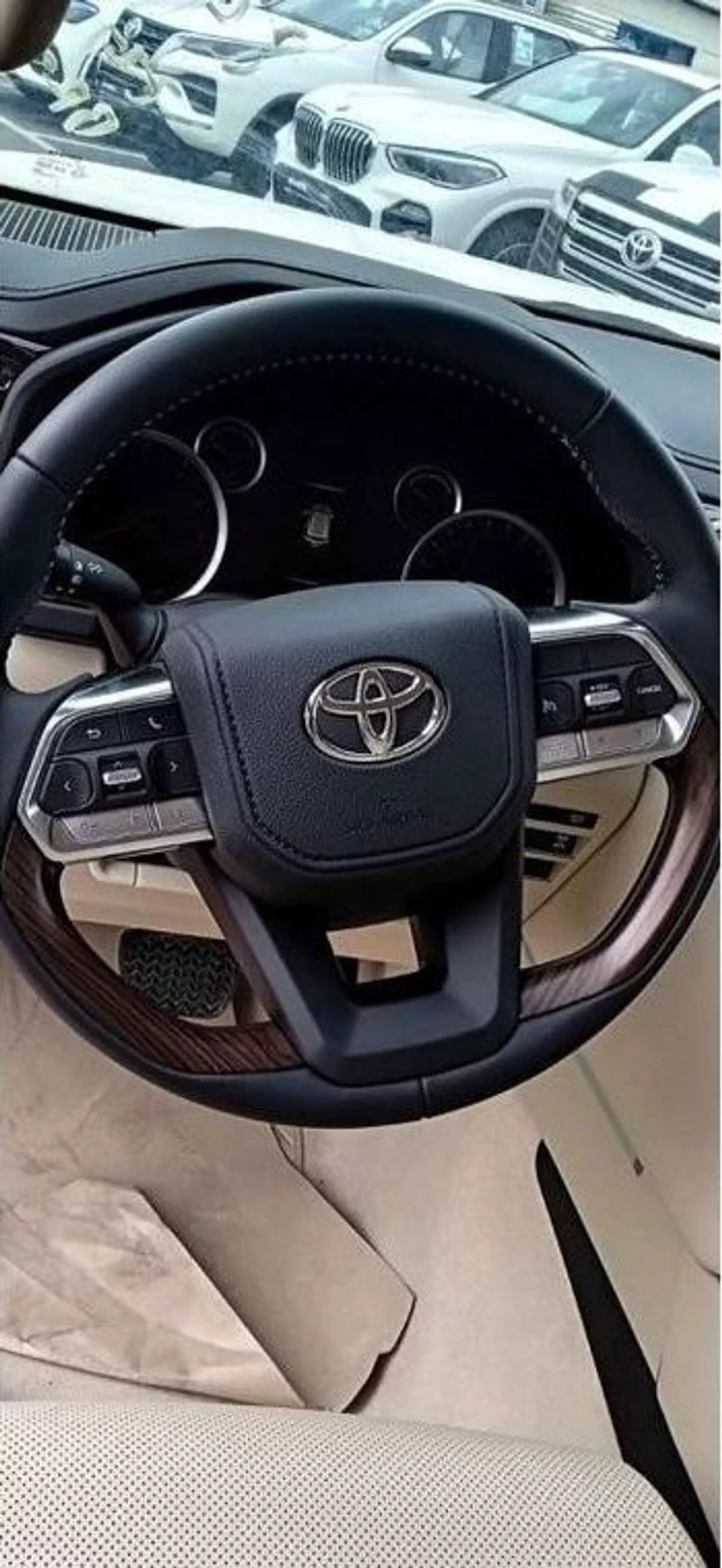 Toyota Land Cruiser GXR Toyota Land Cruiser 300 SERIES 4.0L  4WD 5 DOOR-24-0