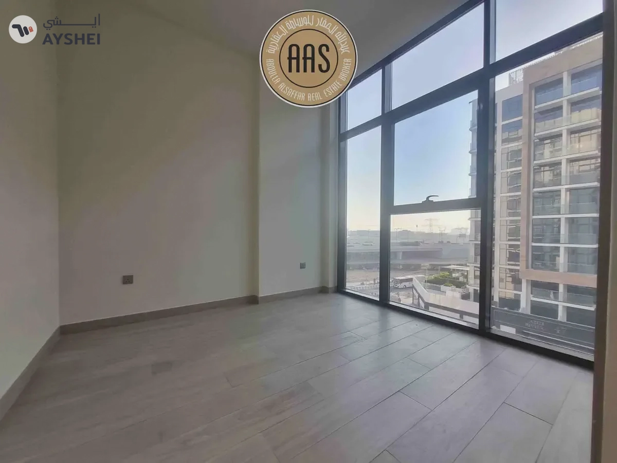 Best Price • Vacant Unit • High Floor • Pool View •