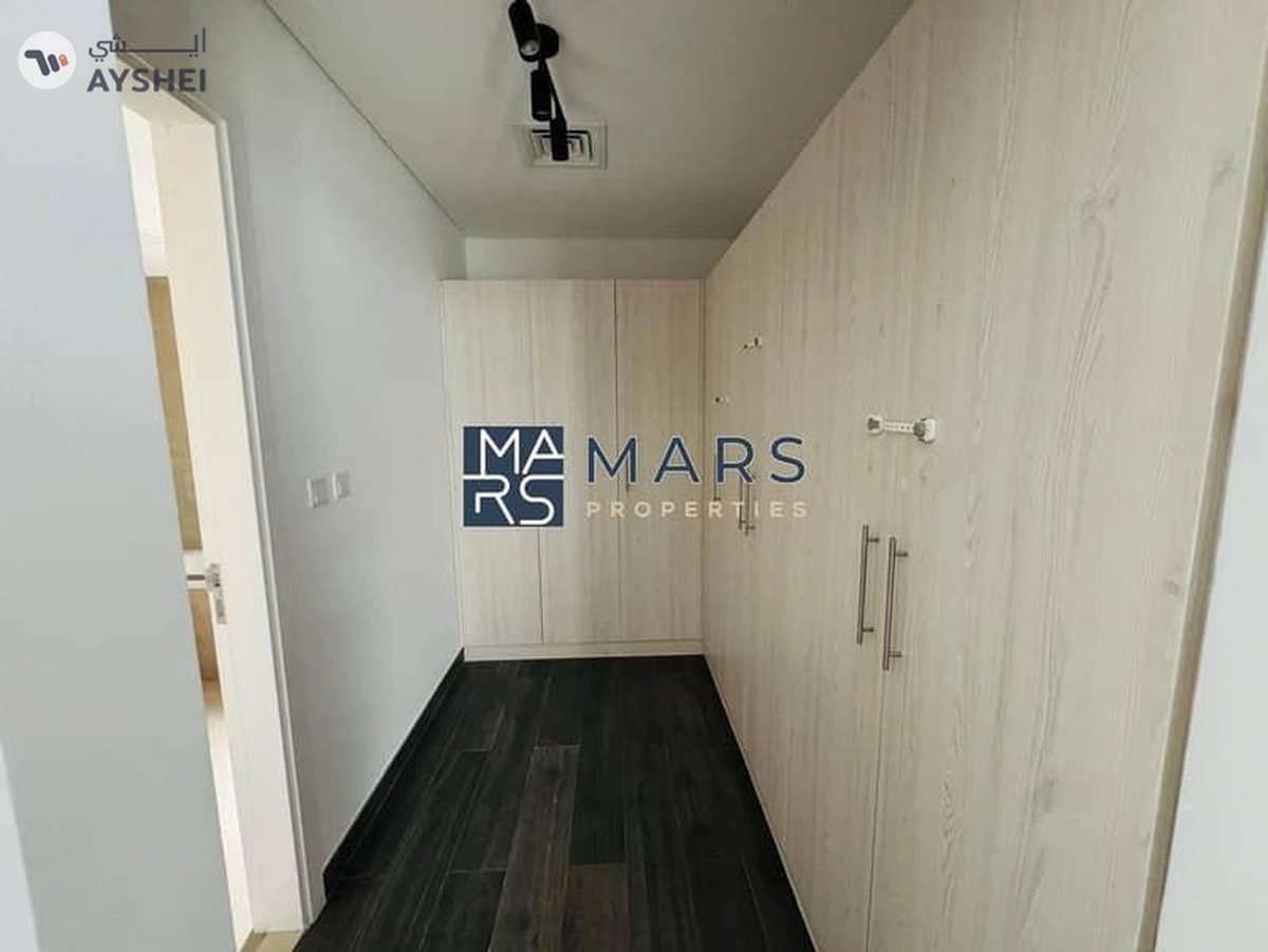 Luxury| Spacious| Sama-Majlis Villa| Maid Room| Best Price| Big Private Garden| Nasma Residence