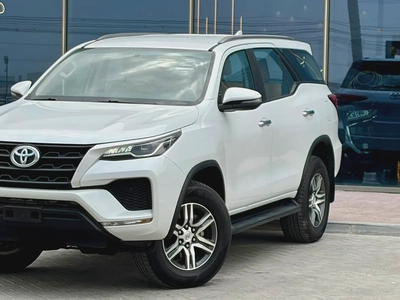 1346-Monthly Toyota Fortuner EXR I GCC | 2.7 L V4,Cruise, GPS I Accident Free-13