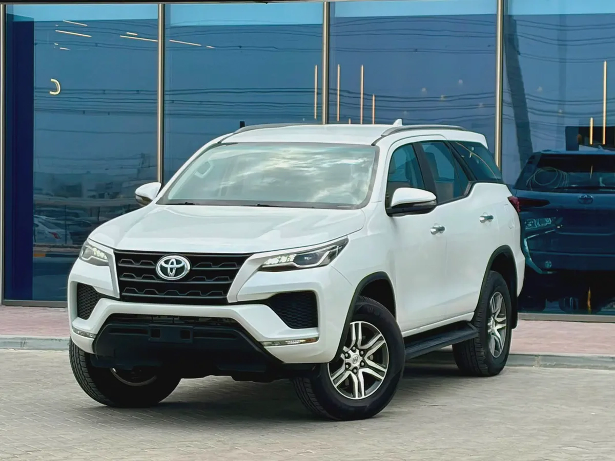 1346-Monthly Toyota Fortuner EXR I GCC | 2.7 L V4,Cruise, GPS I Accident Free-1-1
