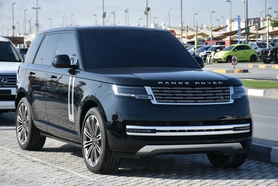 LAND ROVER RANGE ROVER SE 2023 | BLACK-12