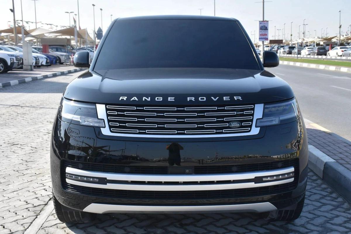 LAND ROVER RANGE ROVER SE 2023 | BLACK-15-15