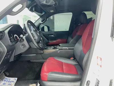 Toyota Land Cruiser VXR 2023 GCC Specs-9
