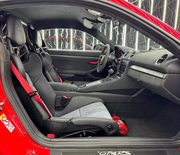 2023 Porsche Cayman GT4 RS | GCC | Low kms | AGMC Warranty Package 2027 | AGMC Full service History