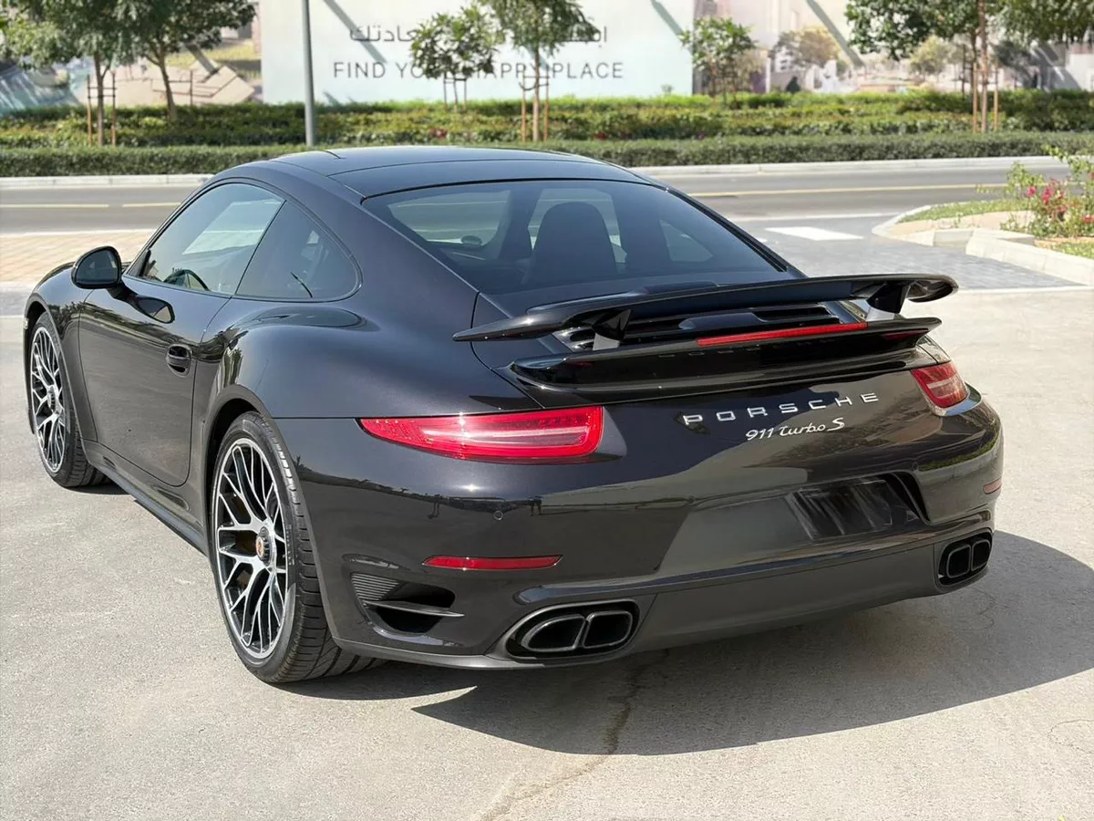 Porsche 911 TURBO S 2014-10-10