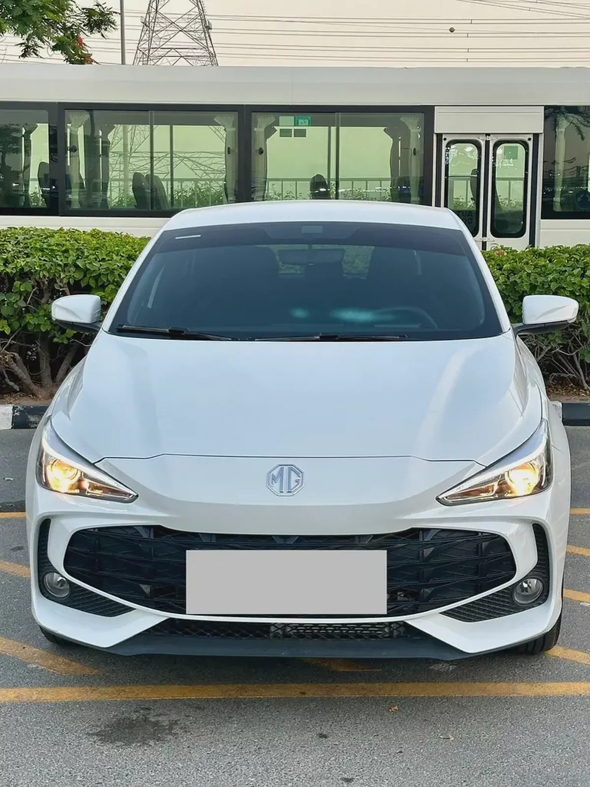 560/- AED EMI 2025 MG MG3 Comfort - GCC Specs - Like Brand New!