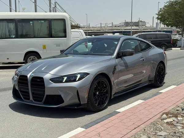 BMW M4 COMPETITION M XDRIVE