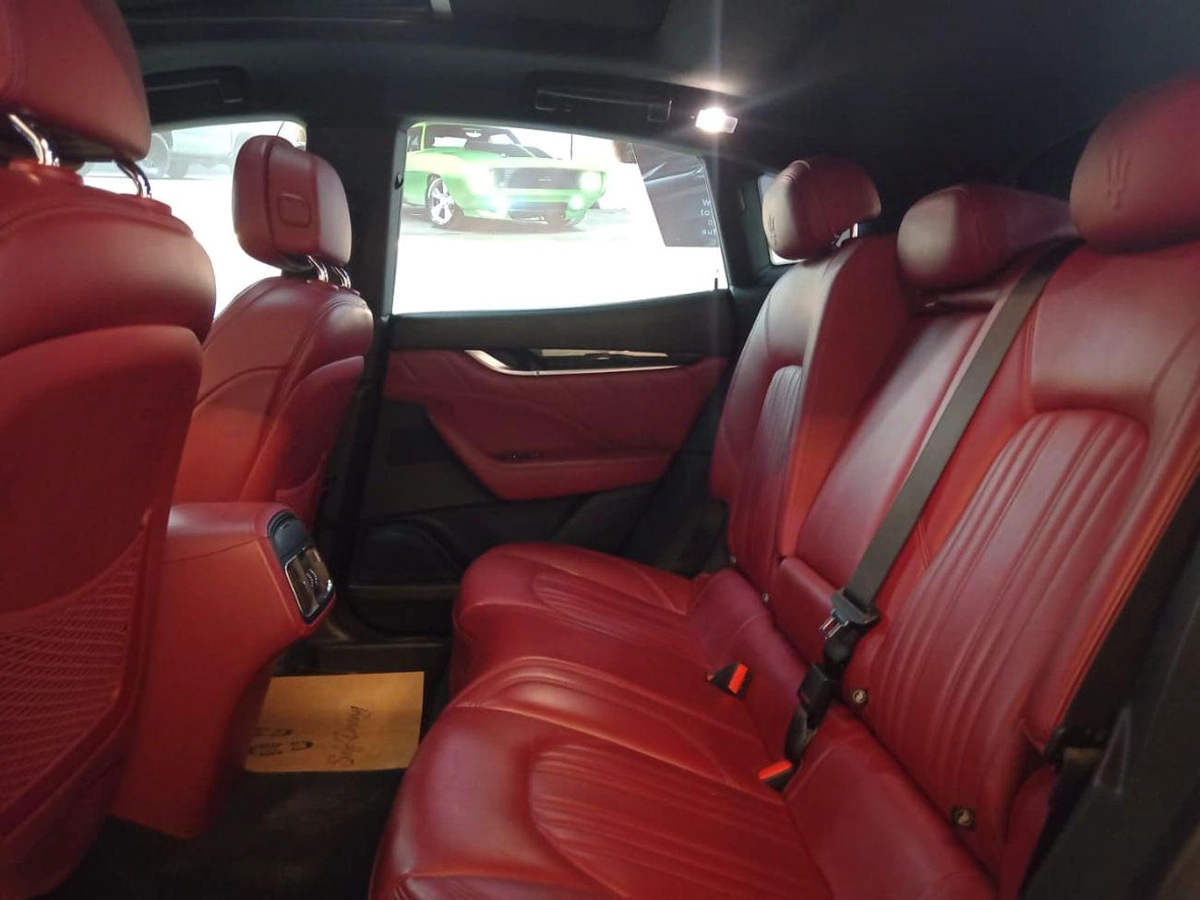 Maserati Levante STANDARD GCC Specs-12-0