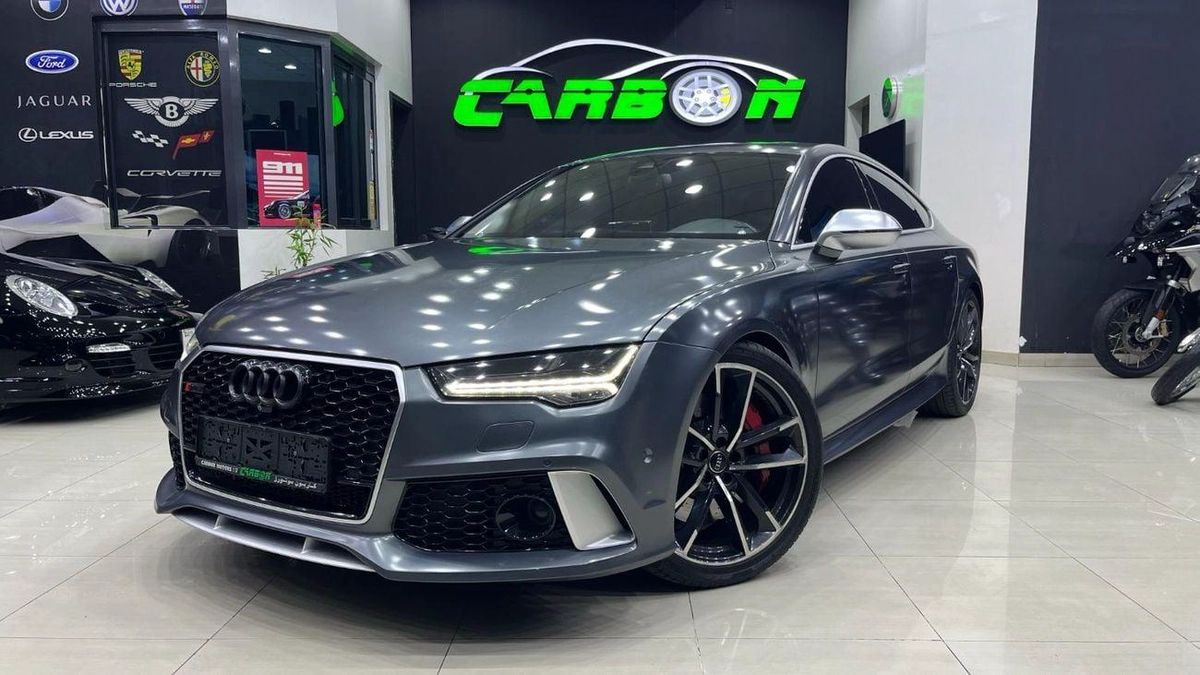 Audi RS7 PERFORMANCE-1-0