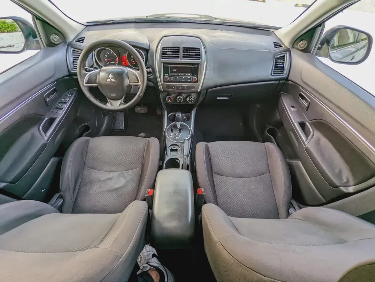 Mitsubishi ASX 4 Cylinder Mini SUV Perfect Inside Out 2013 GCC With Low KM-11-11