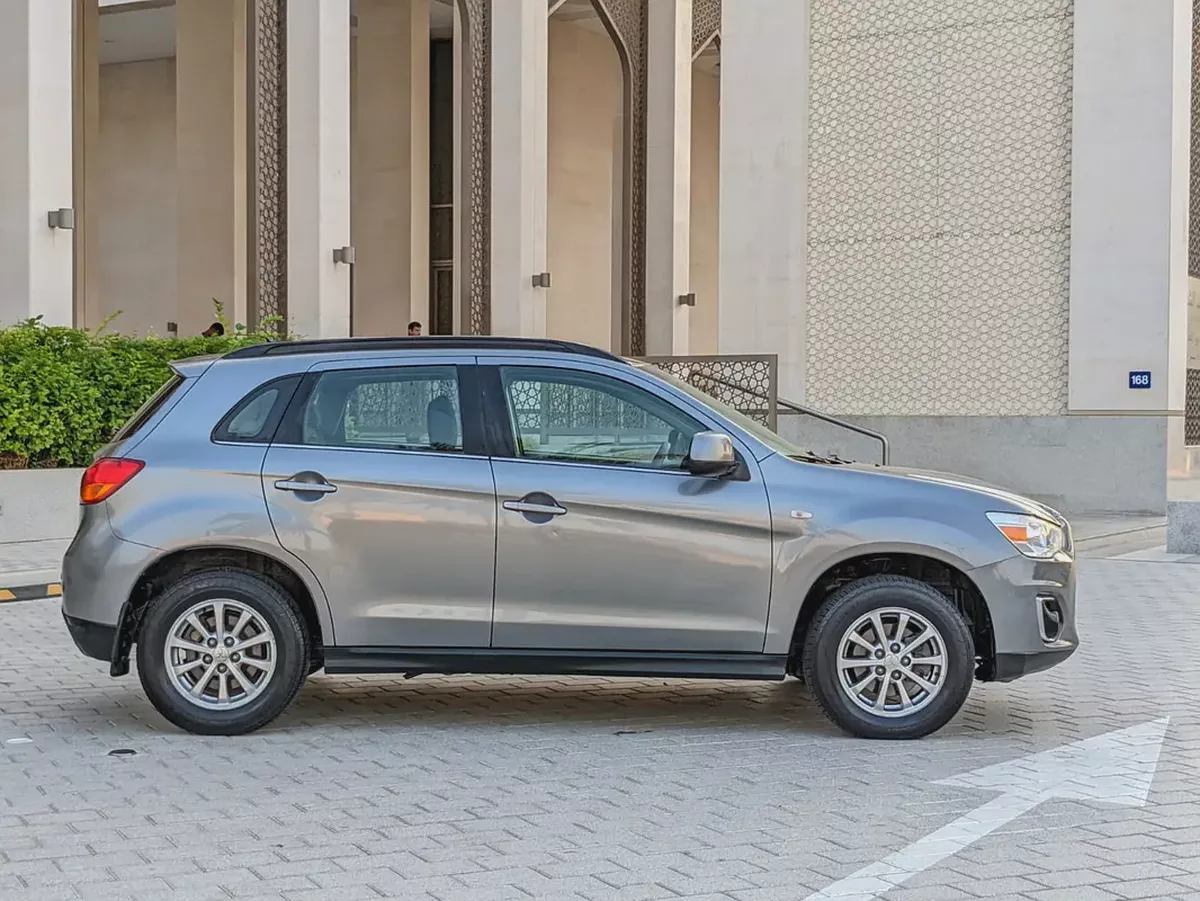 Mitsubishi ASX 4 Cylinder Mini SUV Perfect Inside Out 2013 GCC With Low KM-14-14