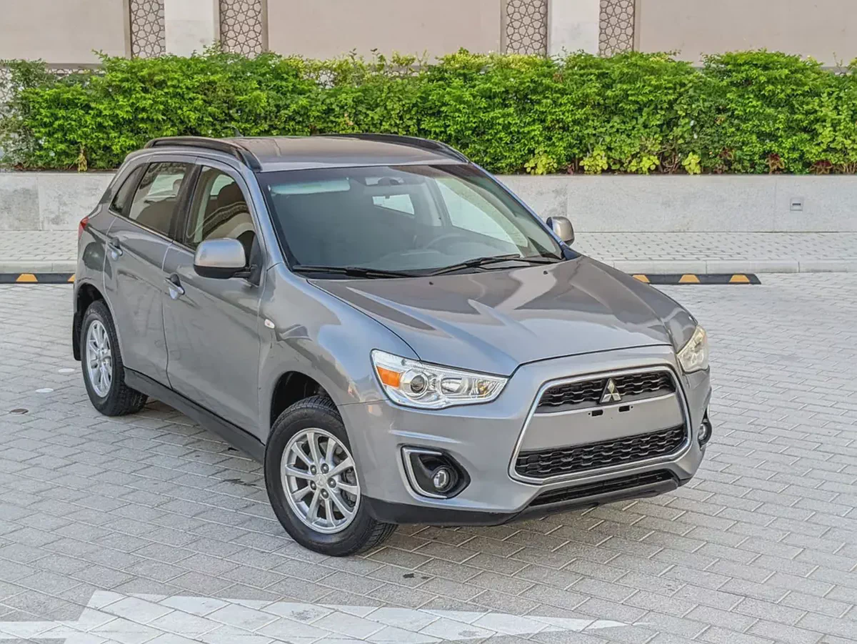 Mitsubishi ASX 4 Cylinder Mini SUV Perfect Inside Out 2013 GCC With Low KM-1-1