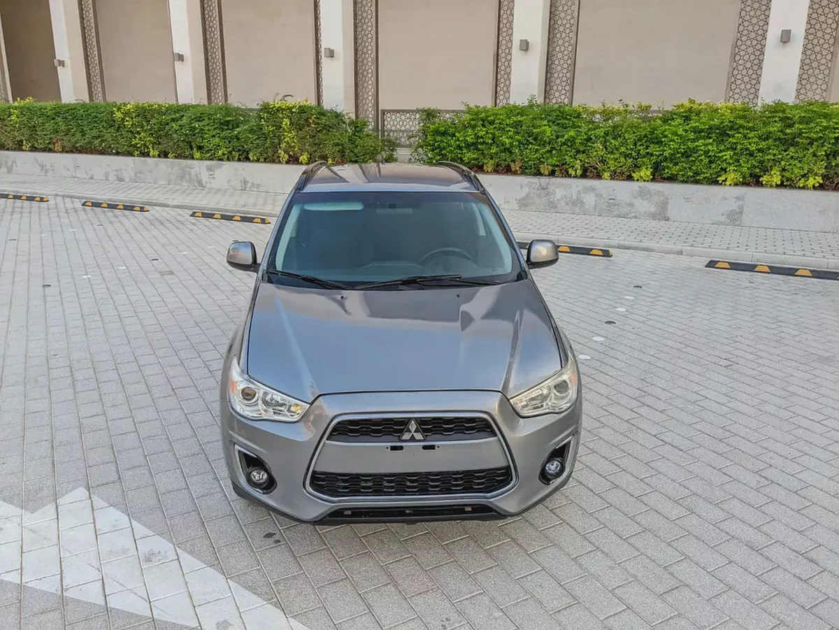 Mitsubishi ASX 4 Cylinder Mini SUV Perfect Inside Out 2013 GCC With Low KM-4-4