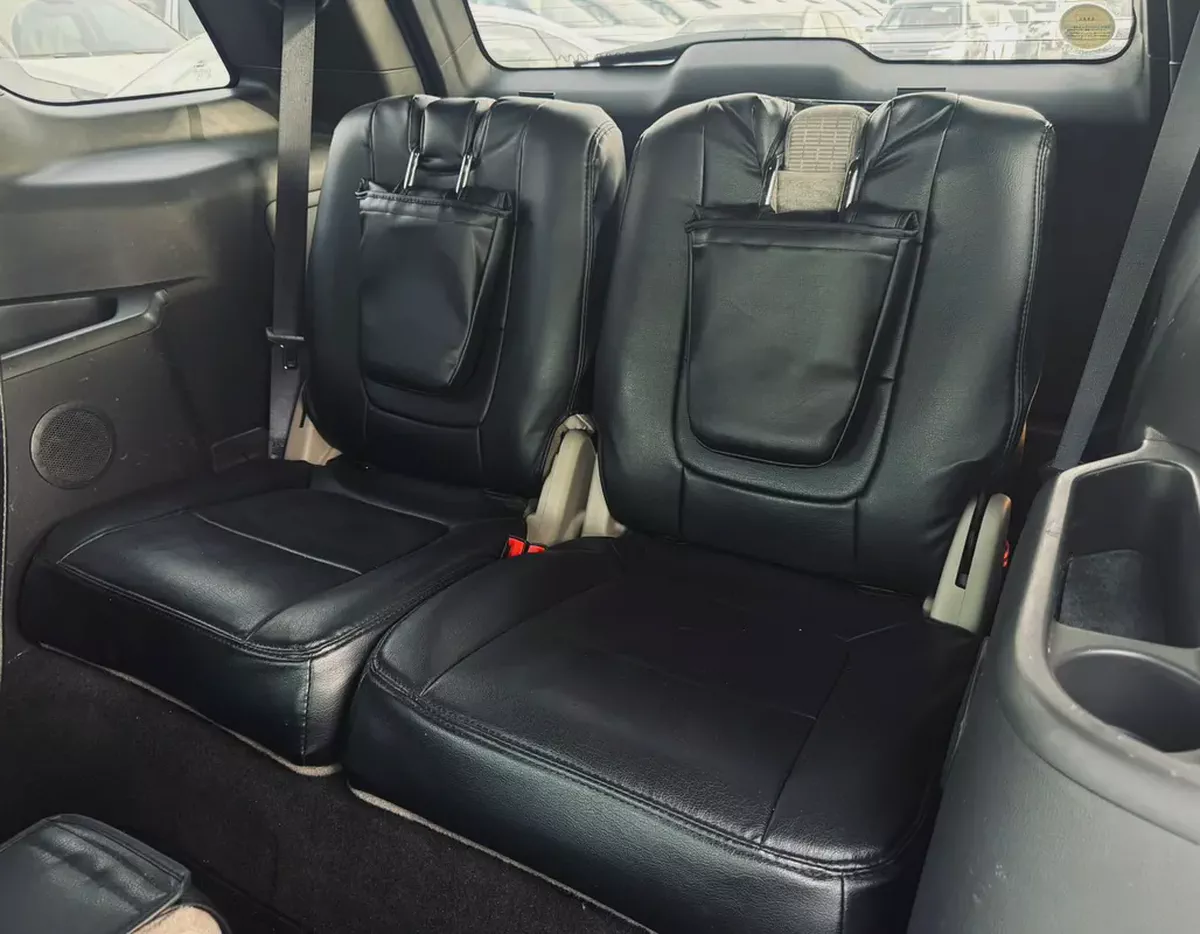 FORD EXPLORER XLT | 2014 | ONLY : 74941 KM | JAPAN IMPORT | CLEAN TITLE-15-15
